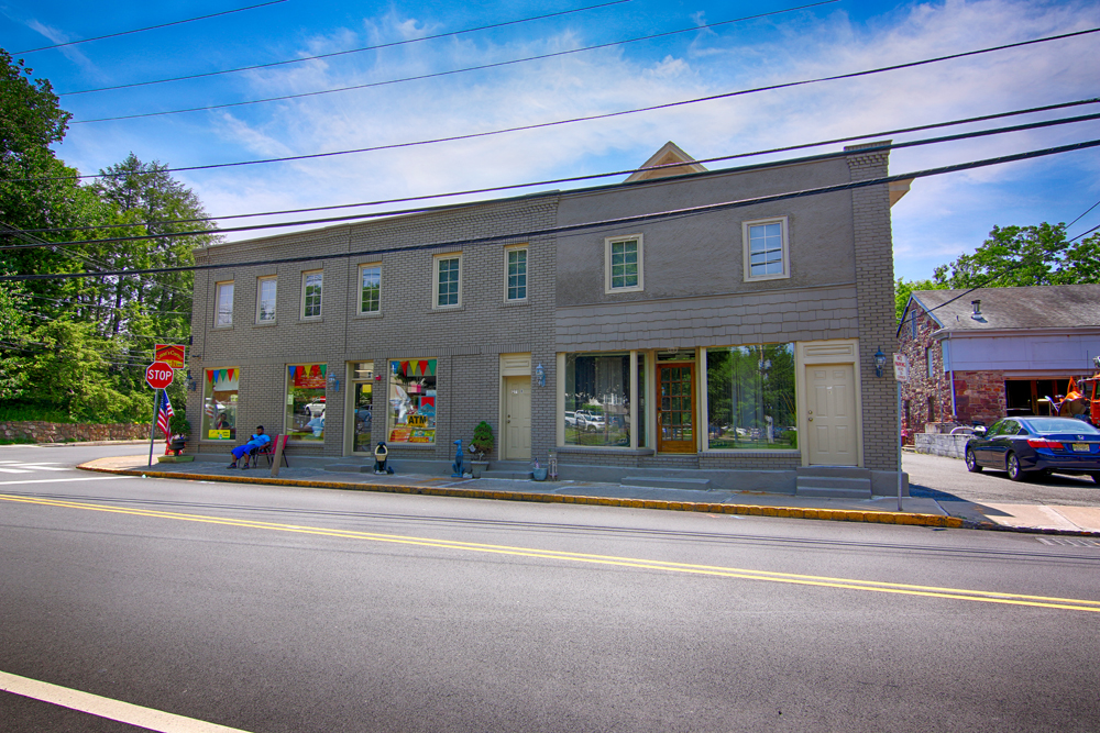 271 Main Street Gladstone, NJ Store Front Retail Spac